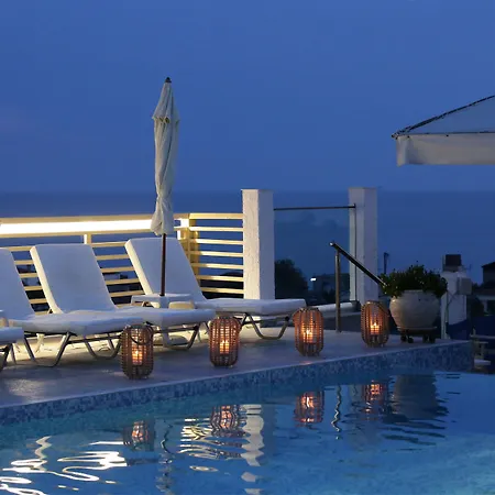 Ξενοδοχείο με διαμερίσματα Anny Residences & Σκάλα Καλλιράχης