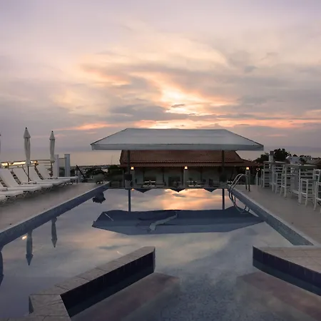 Anny Residences & 4* Skála Kallirákhis