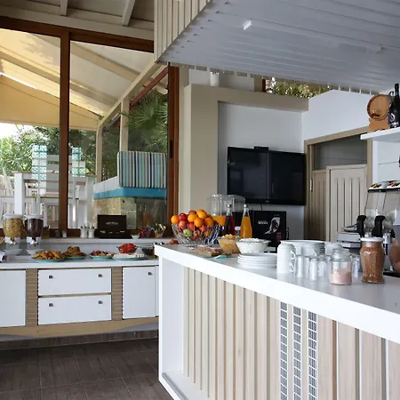 Anny Residences & Σκάλα Καλλιράχης