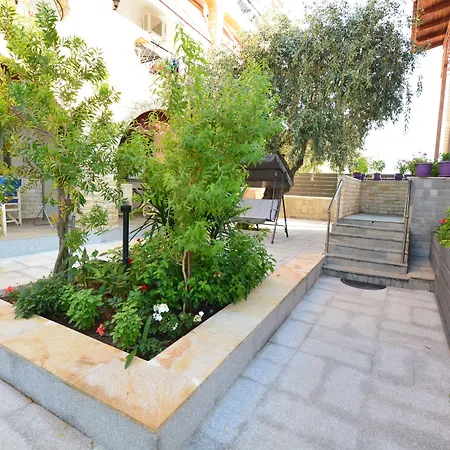 Anny Residences & Σκάλα Καλλιράχης